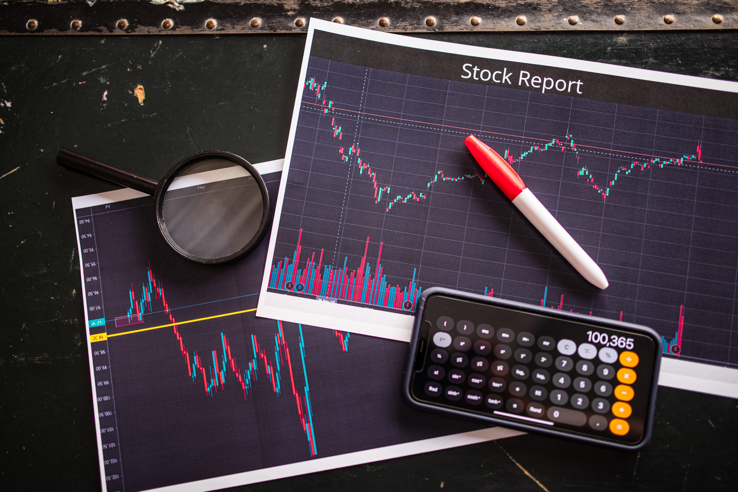 Profit from EQR’s Downtrend?